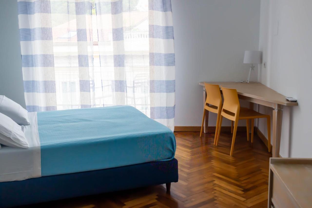 Sorrento Central And Sea View Flats מראה חיצוני תמונה