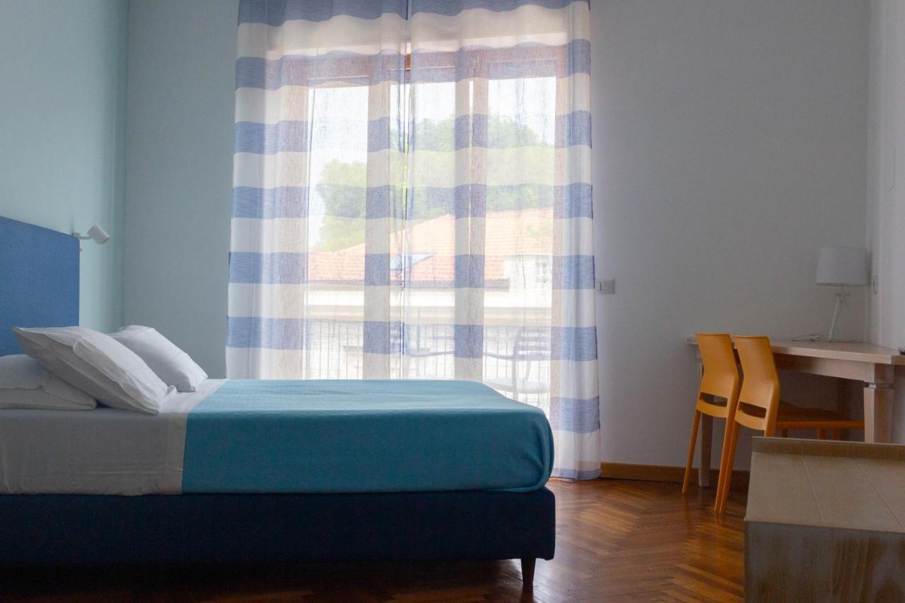 Sorrento Central And Sea View Flats מראה חיצוני תמונה
